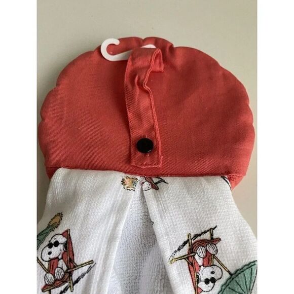 Peanuts Snoopy At The Beach Summer Hanging Kitchen Towel NEW - Picture 8 of 8